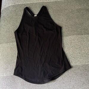 Lululemon black tank size 2
